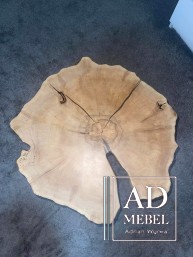 Stolik kawowy z drewna grabowego